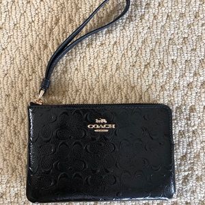 NEW! Coach Signature Debossed Corner Zip Wristlet